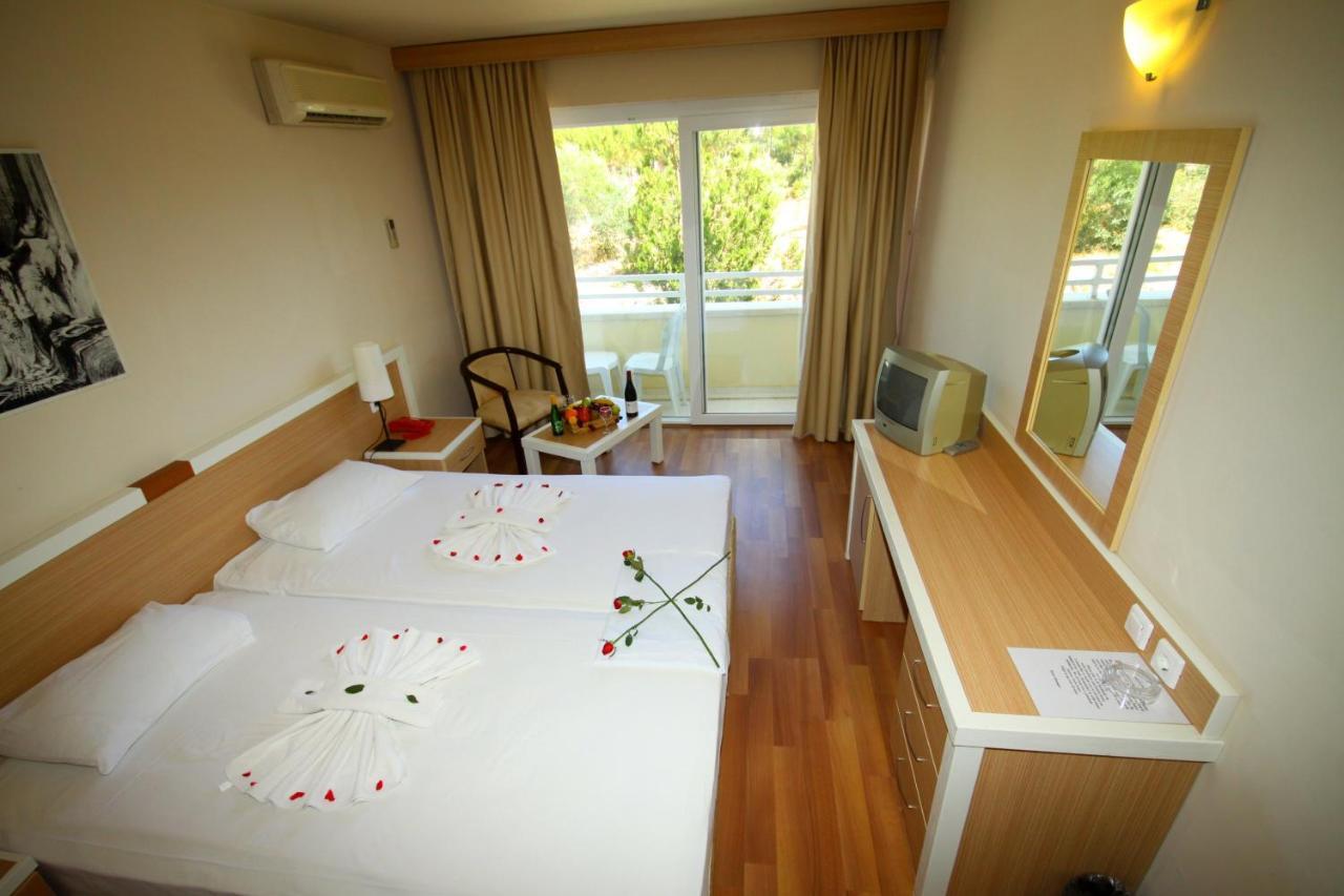 Tuntas Beach Hotel Didim Exterior foto
